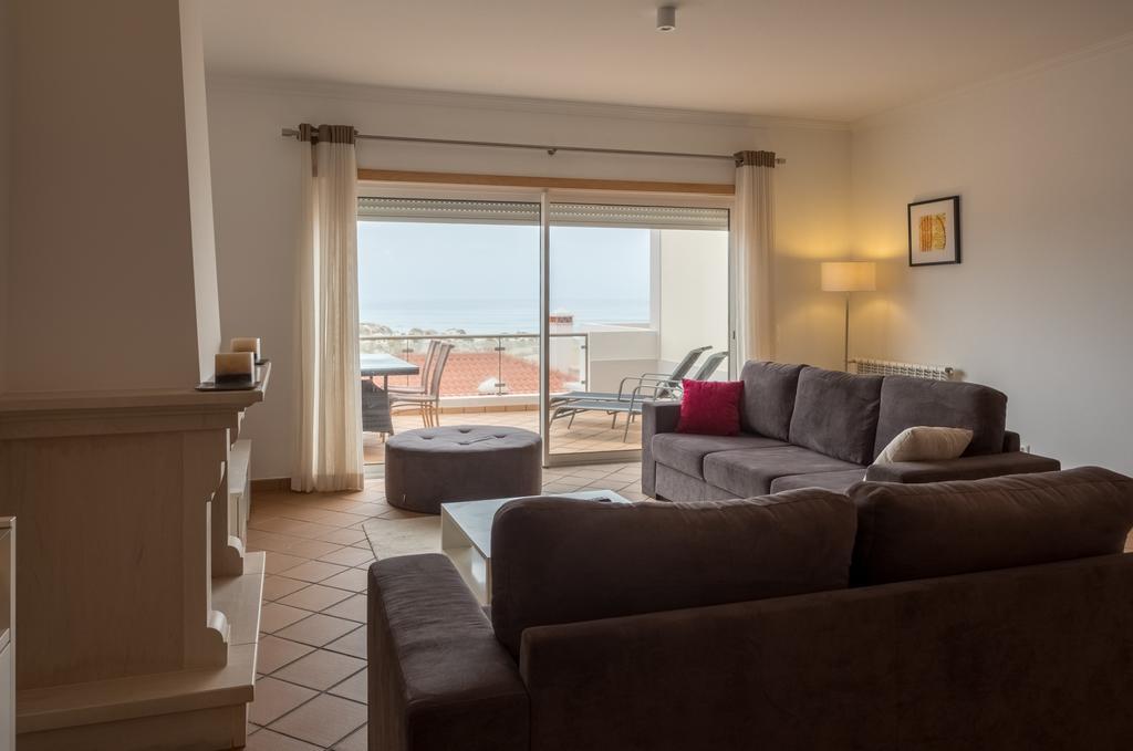 Maravilhoso T2 Vila Da Praia Amoreira  Dış mekan fotoğraf
